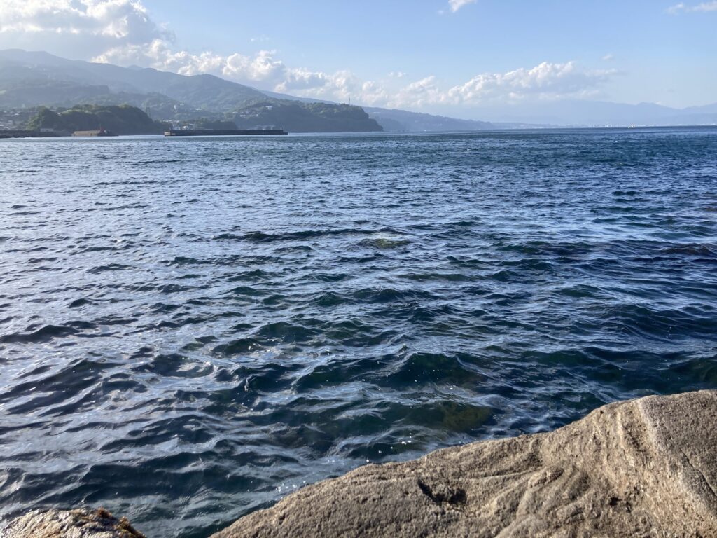磯の風景　釣り