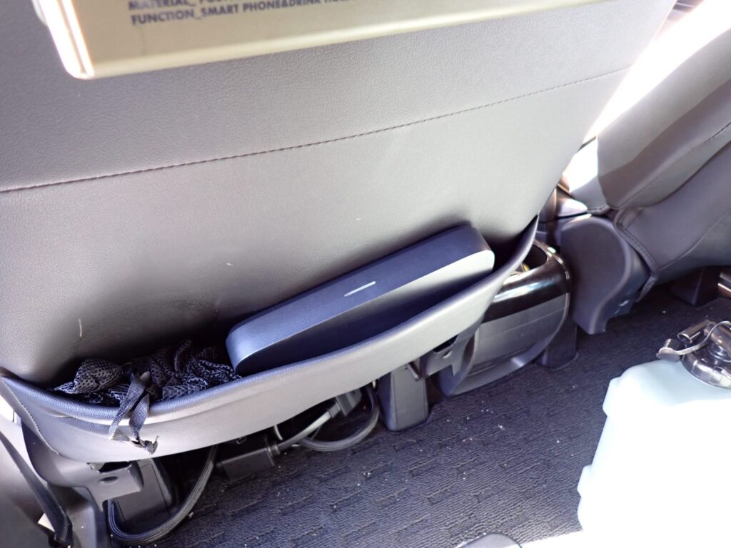 オルタネーターチャージャーを使わない時は収納してコンパクトにできる図