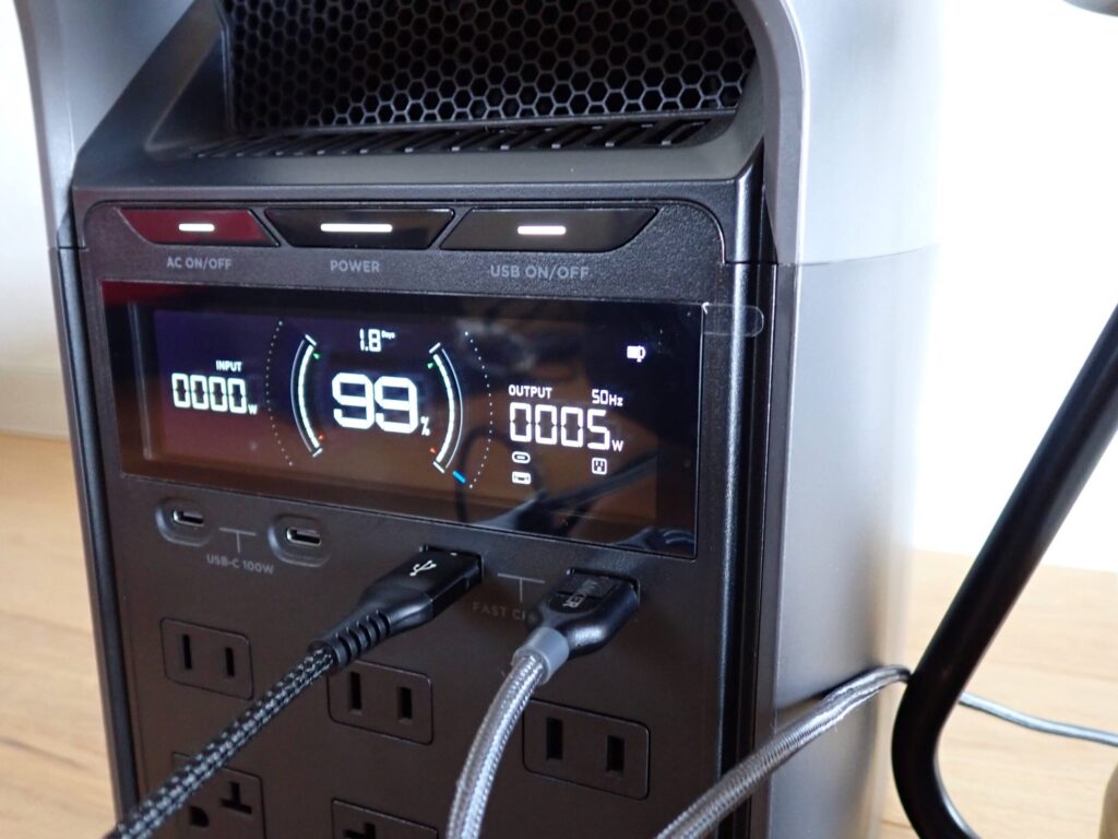 ポータブル電源の残量を写した様子