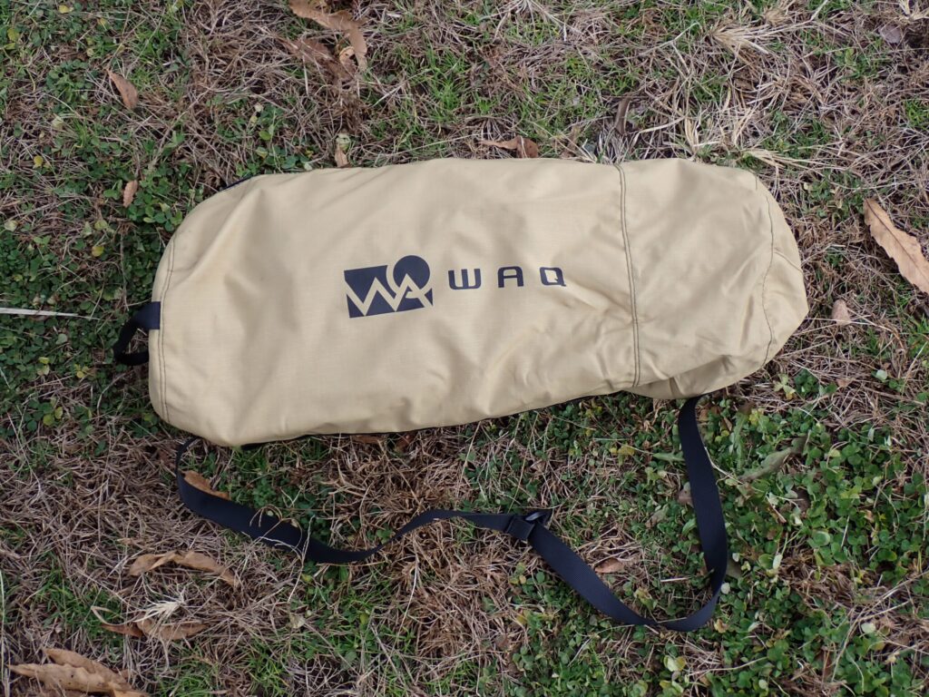 WAQ 2WAYフォールディングコットが袋に入っている状態