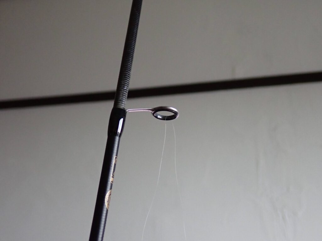 乾いたライン交換で熱を持ちやすいガイドのアップ写真