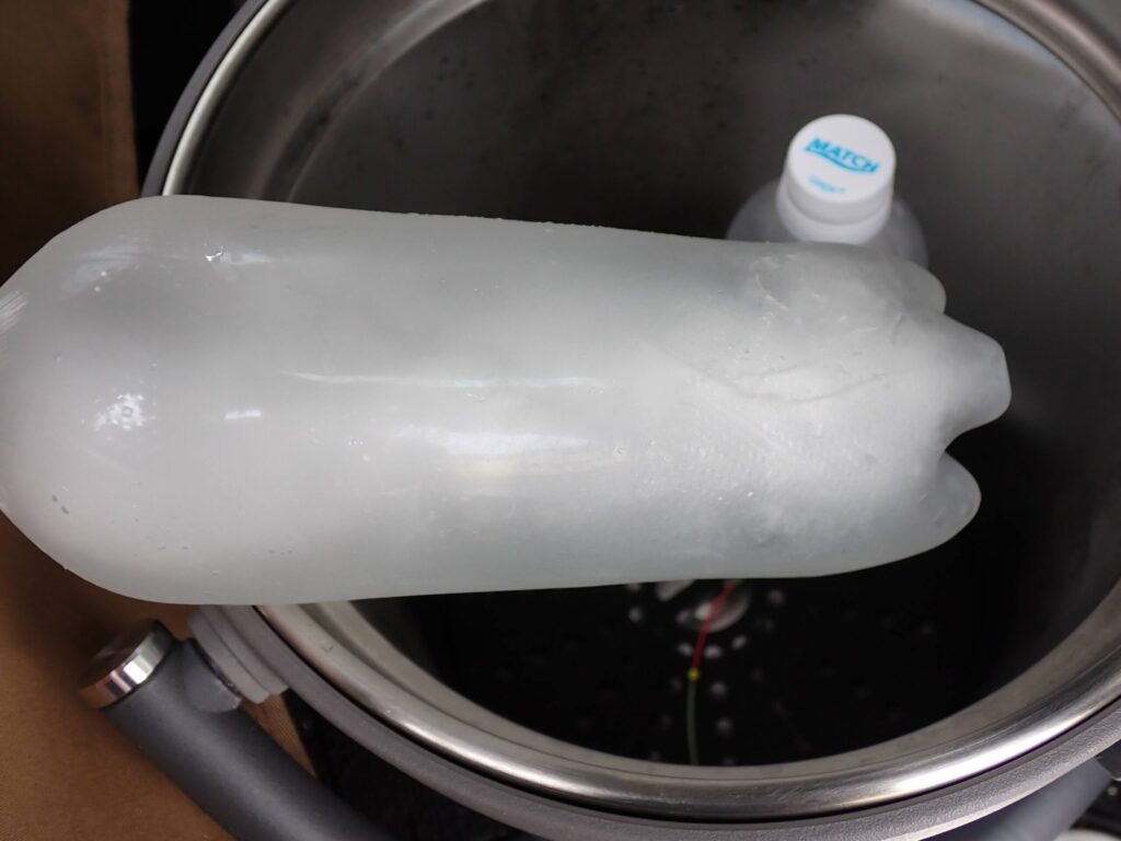 釣りで使っているペットボトル氷